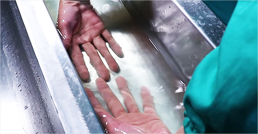 30S清洗消毒，是進(jìn)入車間的必須程序